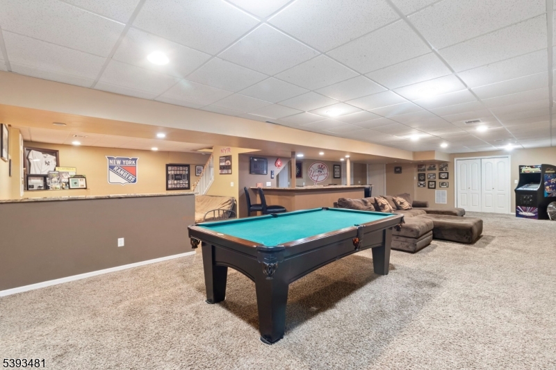 South Plainfield Boro, New Jersey 07080, United States, 5 Bedrooms Bedrooms, ,5 BathroomsBathrooms,Residential,Active,233152