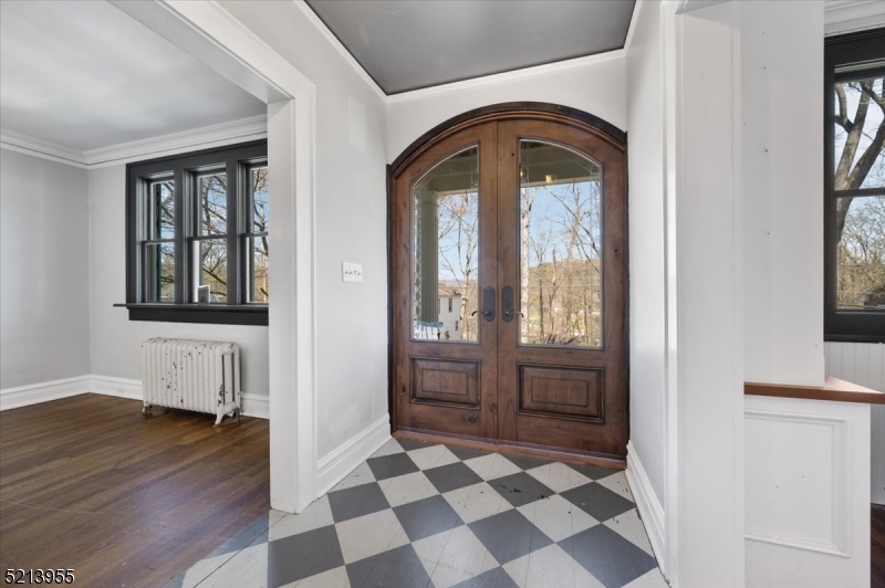 Burnham Park - Residential