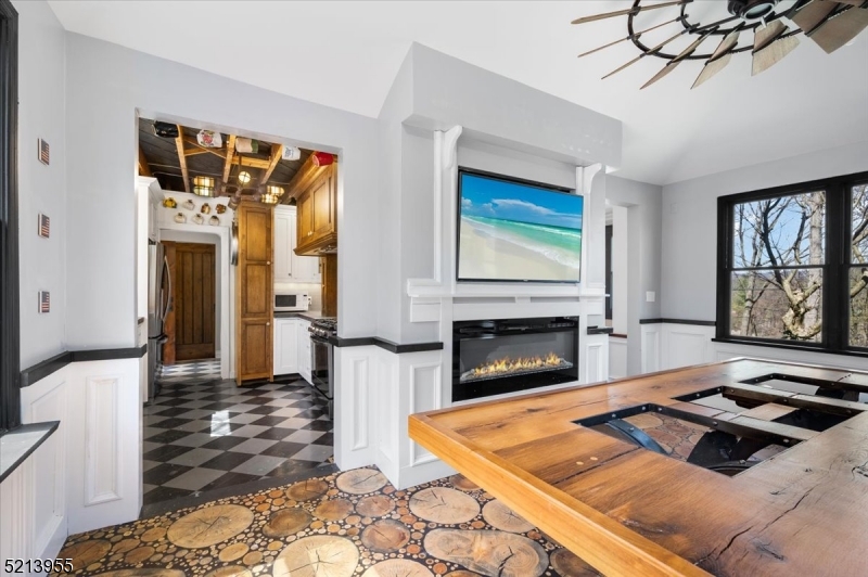 Burnham Park - Residential