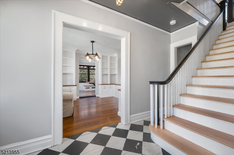 Burnham Park - Residential