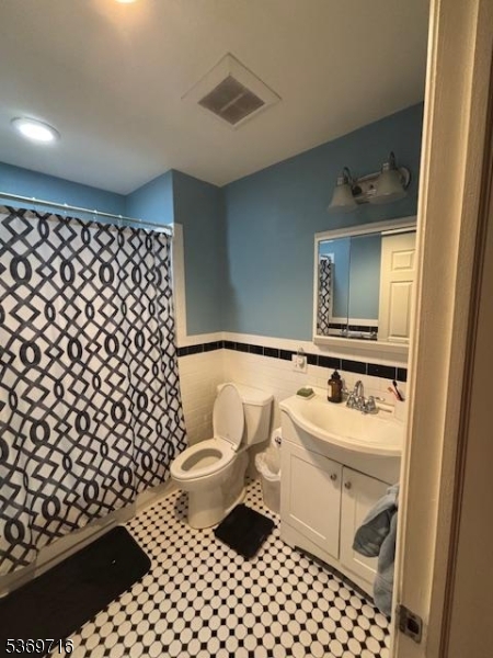 Morristown Town, New Jersey 07960, United States, 2 Bedrooms Bedrooms, ,1 BathroomBathrooms,Residential,Active,178304