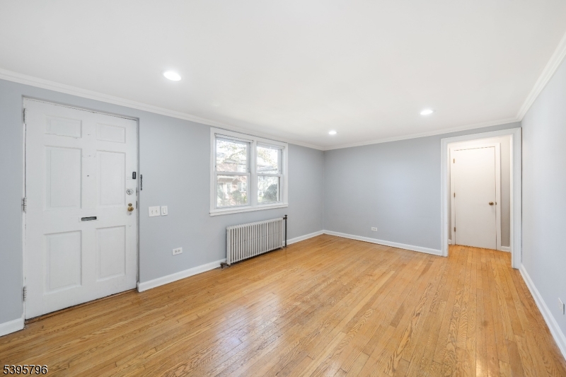 Wood ave - Residential