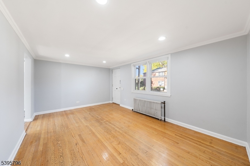 Wood ave - Residential