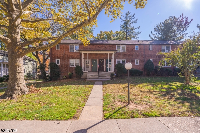 Wood ave - Residential