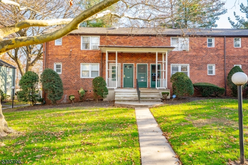 Wood ave - Residential