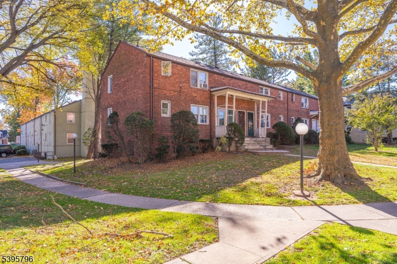 Wood ave - Residential