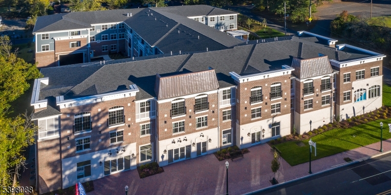 Berkeley Crossing - Residential Lease