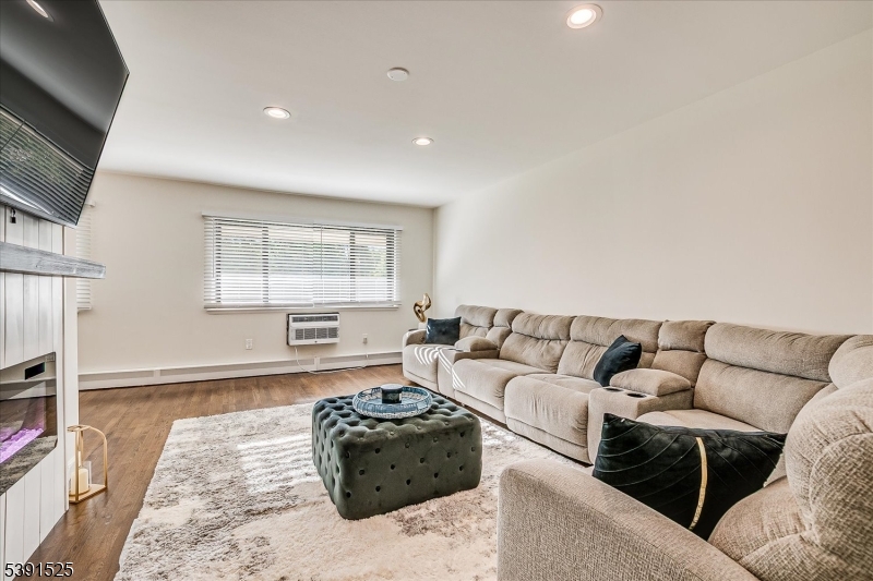 Regency Village - Residential