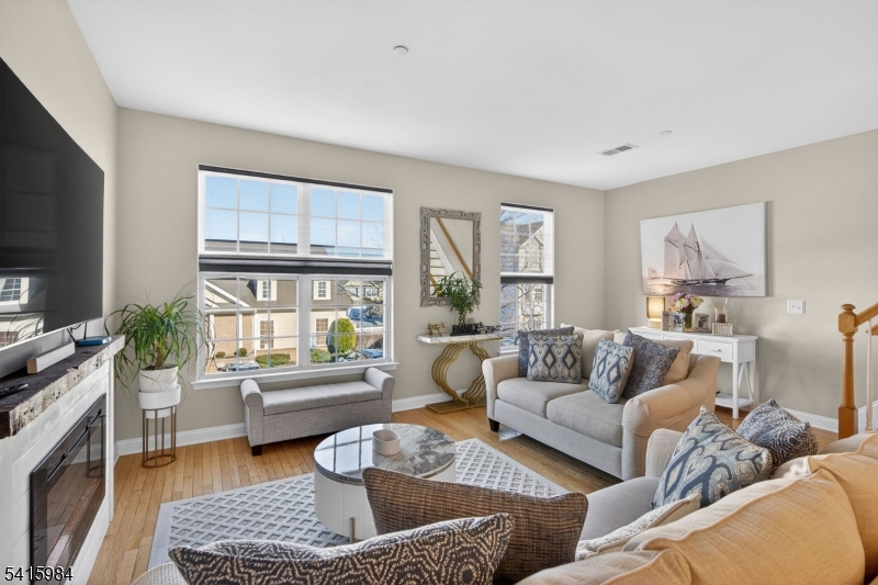 Warren Heights - Residential