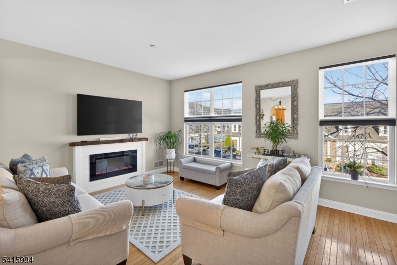 Warren Heights - Residential