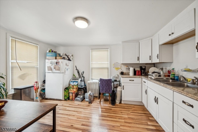 Raritan Boro, New Jersey 08869, United States, ,Commercial,Active,77309