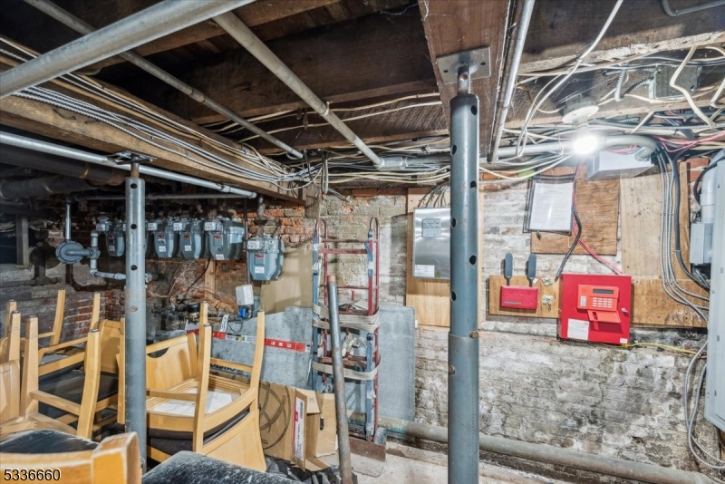 Raritan Boro, New Jersey 08869, United States, ,Commercial,Active,77309