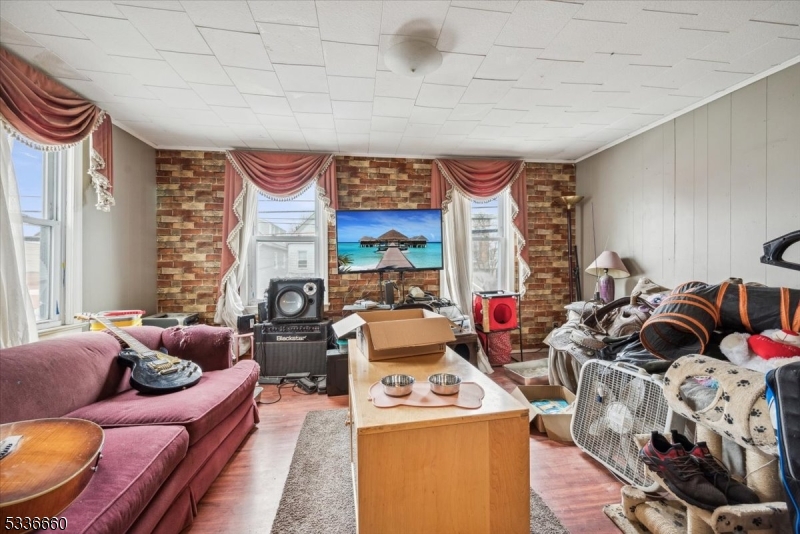 Raritan Boro, New Jersey 08869, United States, ,Commercial,Active,77309