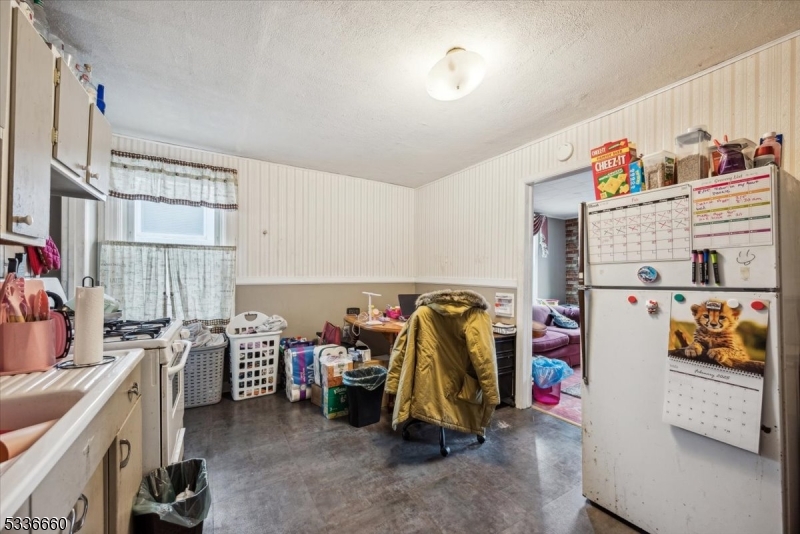 Raritan Boro, New Jersey 08869, United States, ,Commercial,Active,77309