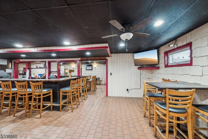 Raritan Boro, New Jersey 08869, United States, ,Commercial,Active,77309