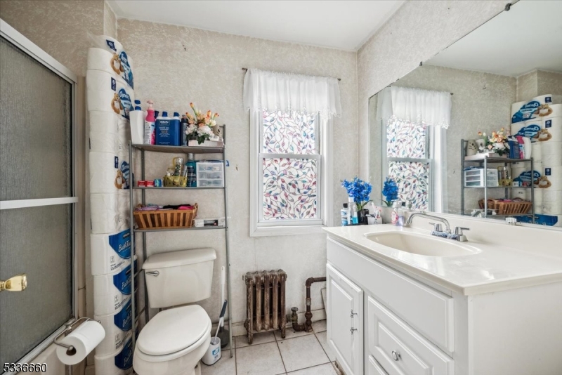 Raritan Boro, New Jersey 08869, United States, ,Commercial,Active,77309