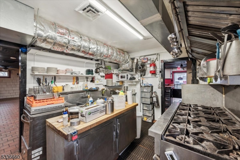 Raritan Boro, New Jersey 08869, United States, ,Commercial,Active,77309