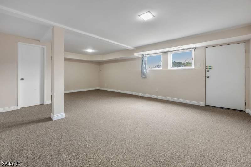 Lindsley Heights - Residential