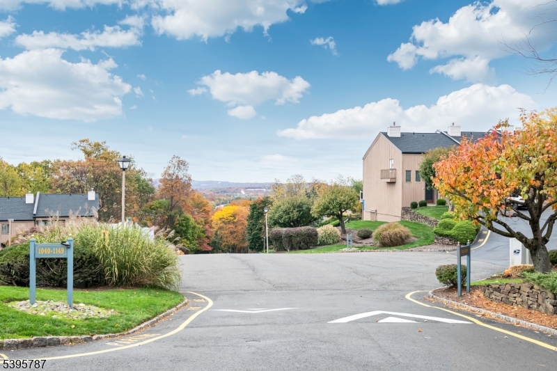 Lindsley Heights - Residential