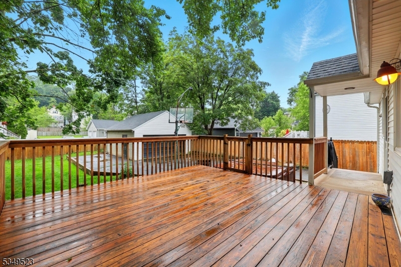 James St/Close to Downtown - Residential