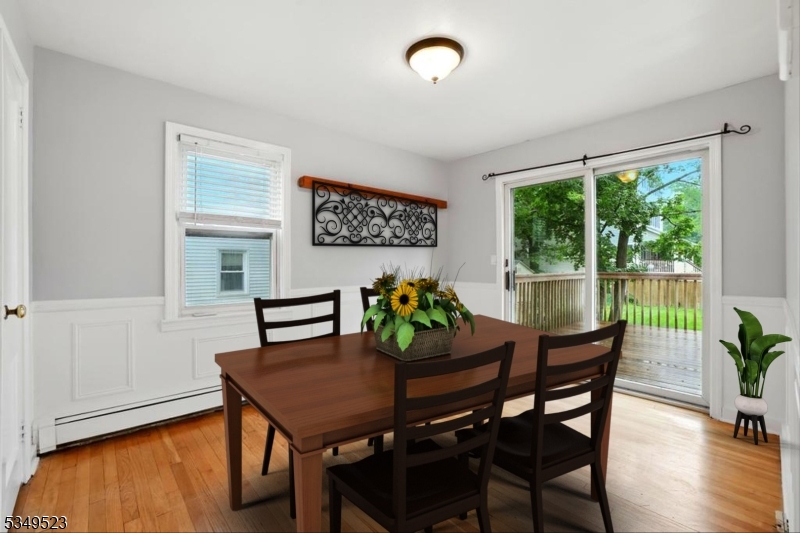 James St/Close to Downtown - Residential