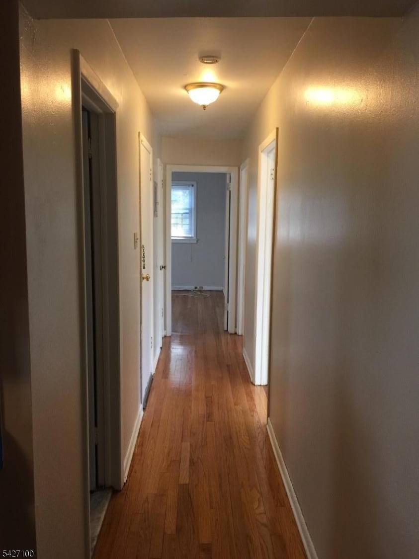 WEEQUAHIC - Residential Income