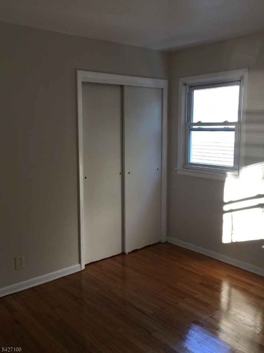 WEEQUAHIC - Residential Income