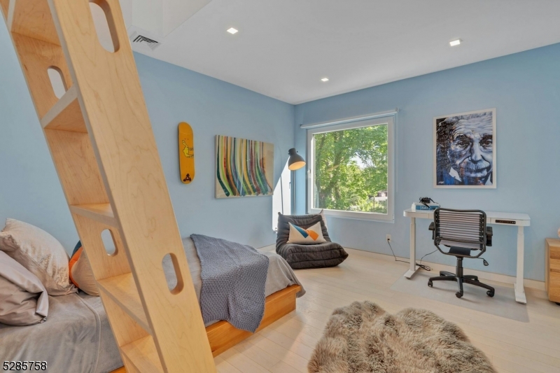 estate section - Residential