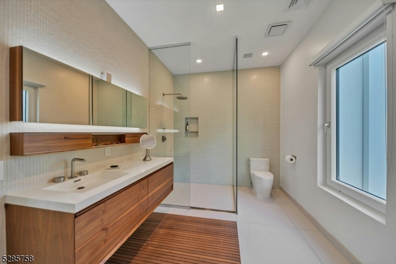 estate section - Residential