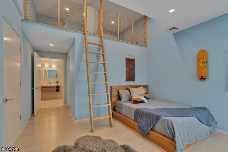 estate section - Residential