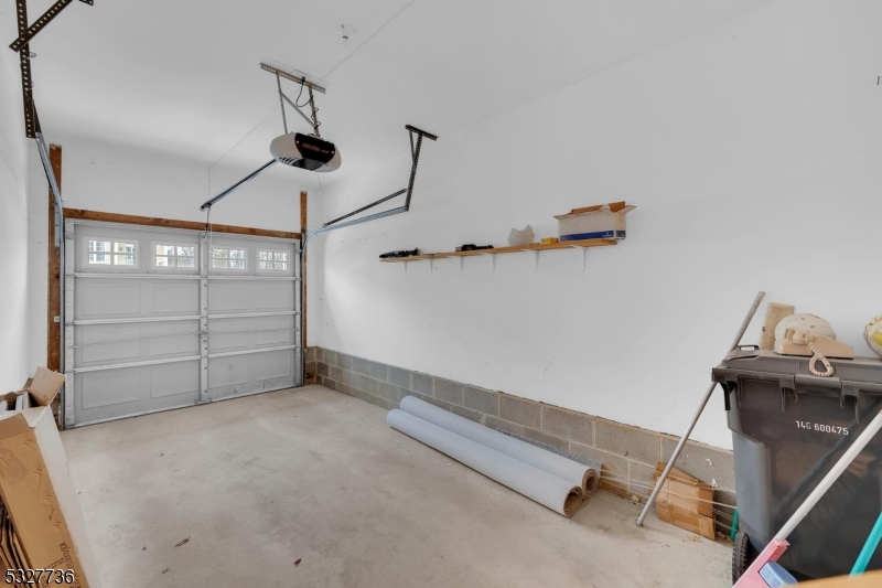 Rose Arbor - Residential