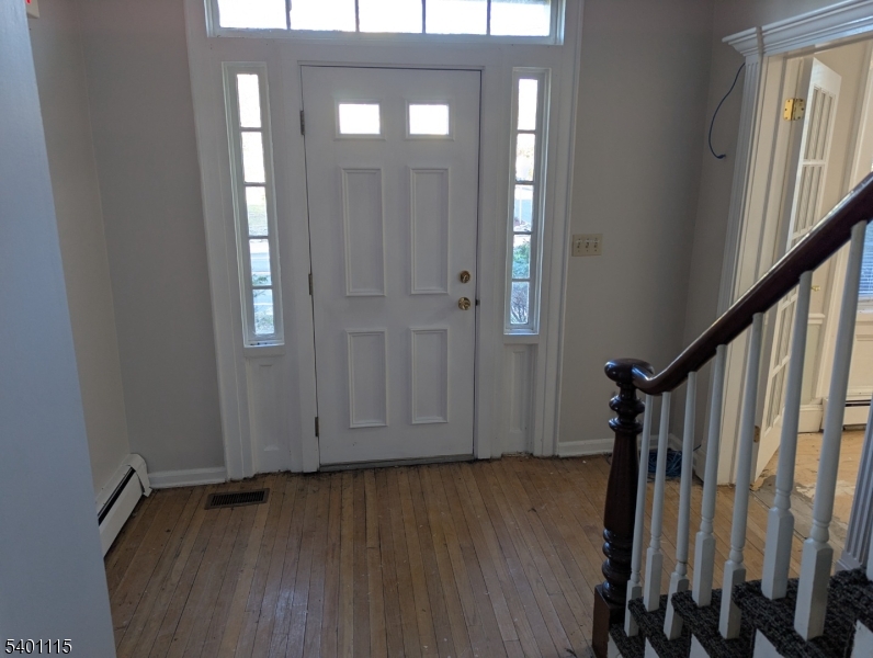 Pluckemin - Commercial Sale