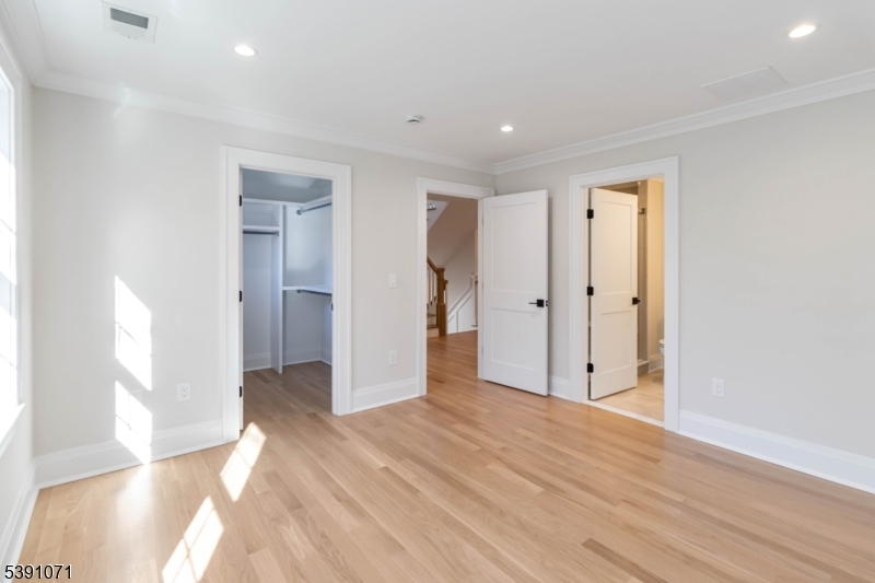 Upper Washington Avenue - Residential