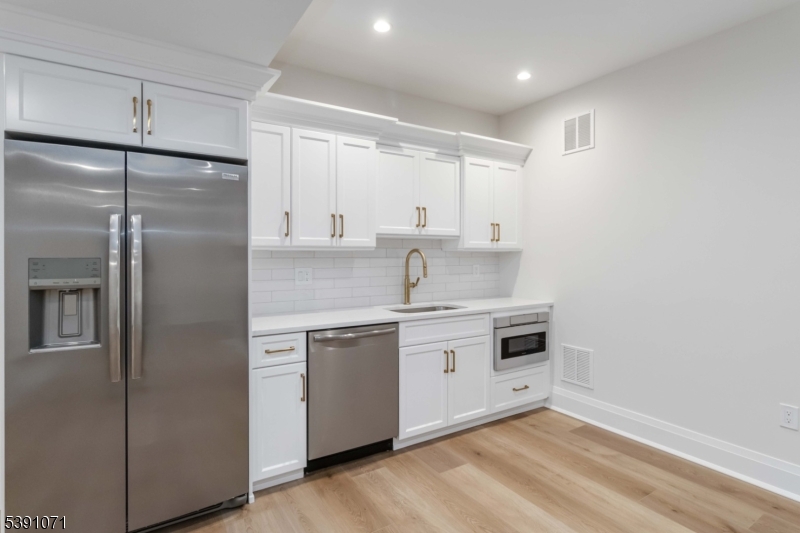 Upper Washington Avenue - Residential