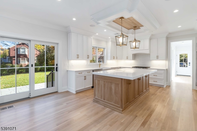 Upper Washington Avenue - Residential