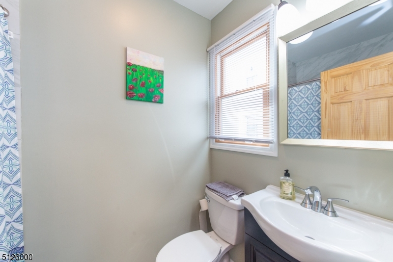 in town - Residential Lease