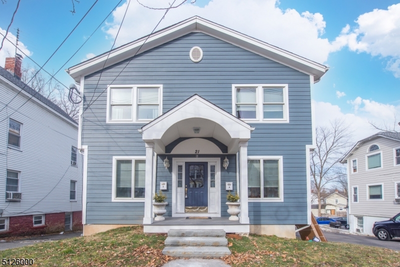 in town - Residential Lease