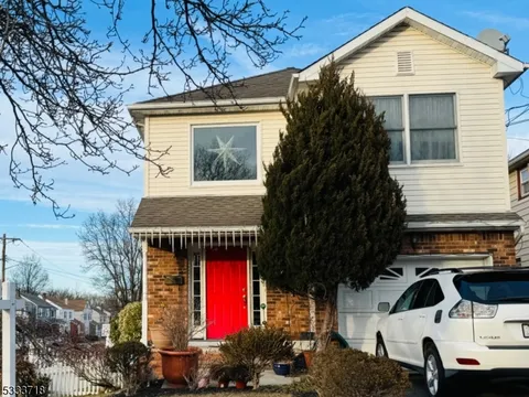 MLS: 3942444