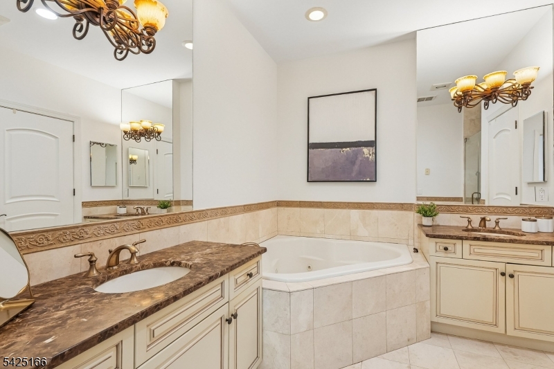 Vizcaya - Residential