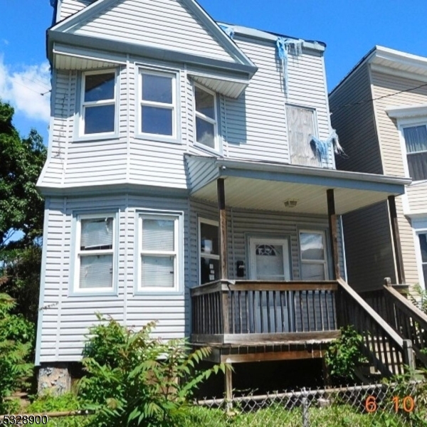 Step into this beautifully appointed 3-bedroom, 1.5-bath rental nestled in the sought-after town of Orange, NJ. Gleaming hardwood floors invite you to explore a space where classic charm meets modern sophistication. The updated kitchen is a chef's delight, featuring sleek finishes, ample cabinetry, and stainless steel appliances that blend style and function effortlessly. Each bathroom has been meticulously renovated, offering a spa-like retreat with timeless design elements. Situated in a vibrant community with convenient access to parks, shops, and transportation, this home promises both comfort and an elevated lifestyle. Don?t miss the chance to call this exquisite residence your own!