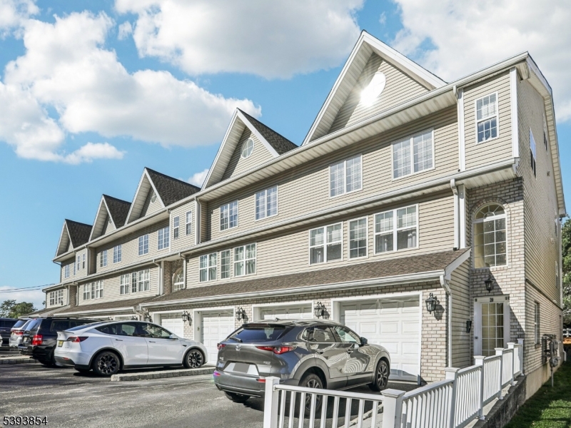 Garret Mountain Estates - Residential