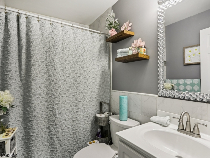 Garret Mountain Estates - Residential