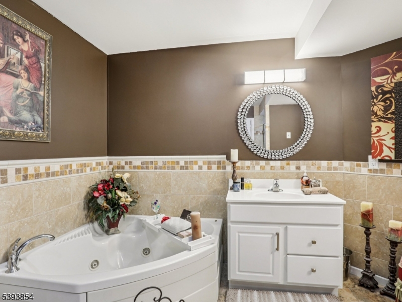 Garret Mountain Estates - Residential