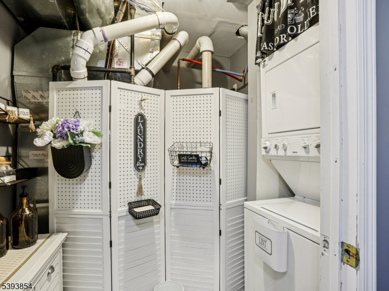 Garret Mountain Estates - Residential