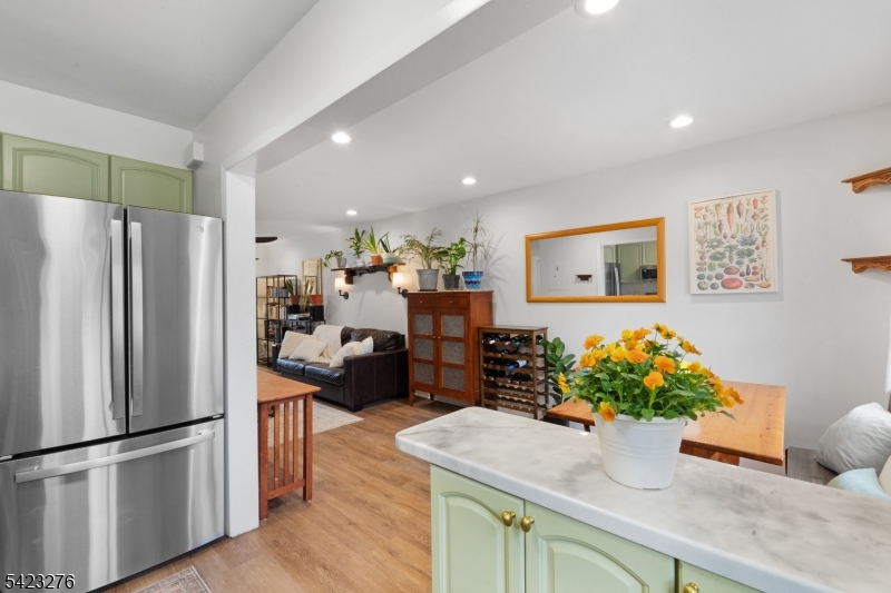 Parkway Village - Residential