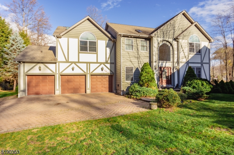 Lake Mohawk Lake Front - Residential