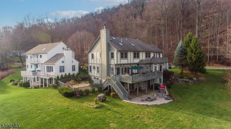 Lake Mohawk Lake Front - Residential