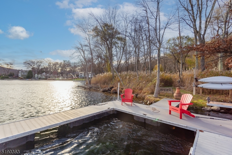 Lake Mohawk Lake Front - Residential