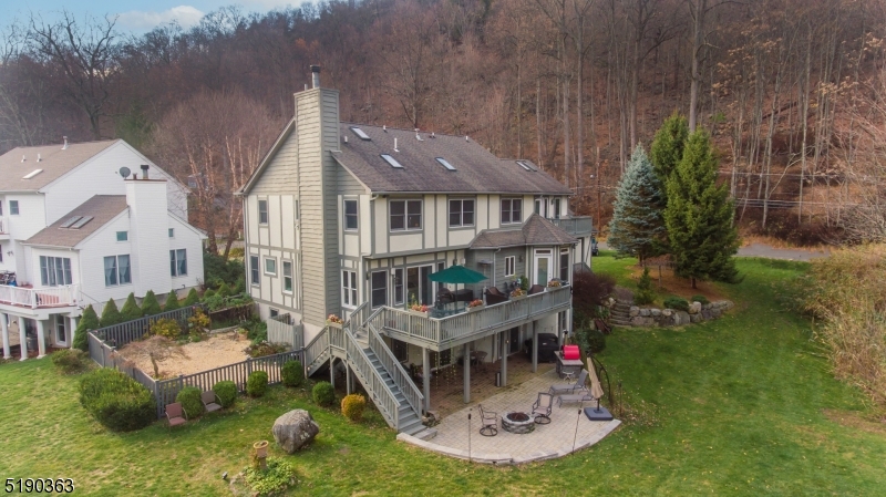 Lake Mohawk Lake Front - Residential