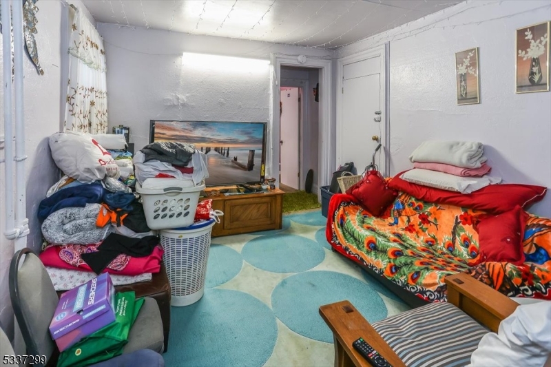 Town Center - Residential Income